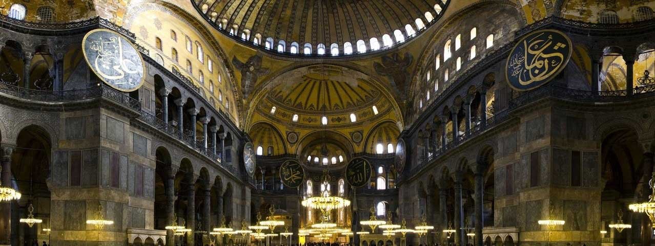 Santa Sofia de Constantinopla – iglesia, mezquita y museo Santa Sofia de Constantinopla – iglesia, mezquita y museo
